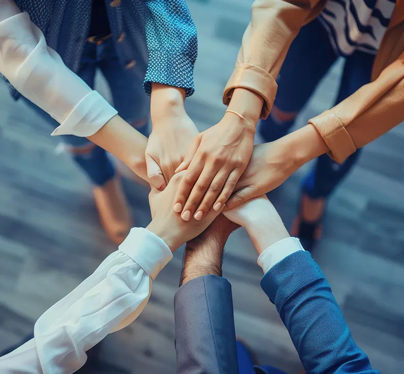 Enroll in the Intermediate English Speaking Course for learning Fluent English in Delhi